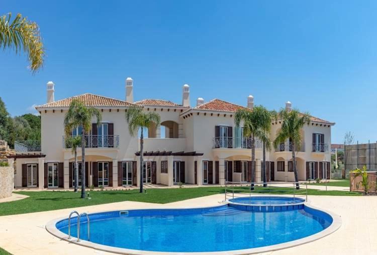 Villa Cascata, 3 Bedroom, Pool, Close To Olhos De Agua Albufeira Exterior photo