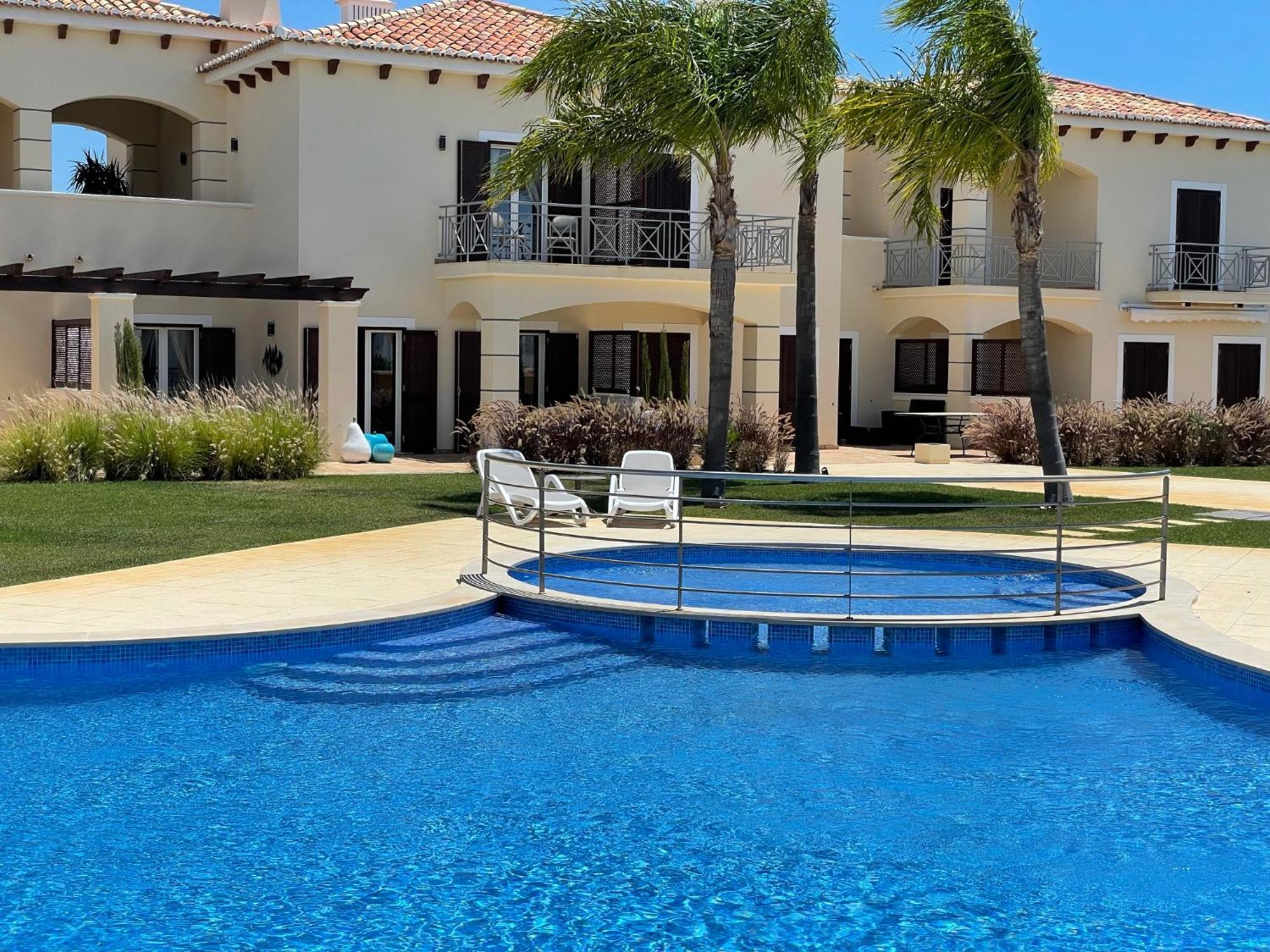 Villa Cascata, 3 Bedroom, Pool, Close To Olhos De Agua Albufeira Exterior photo